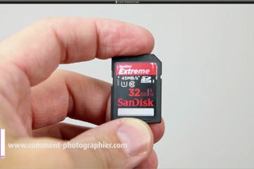Carte SDHC SanDisk 32 Go avec tous ses logos : classe10, UHS-1, 45 Mb/s