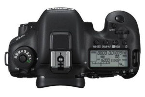 CANON-EOS-7Dmark-II-DESSUS